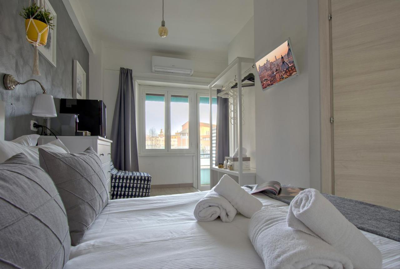 Deluxe Double Room Balcony